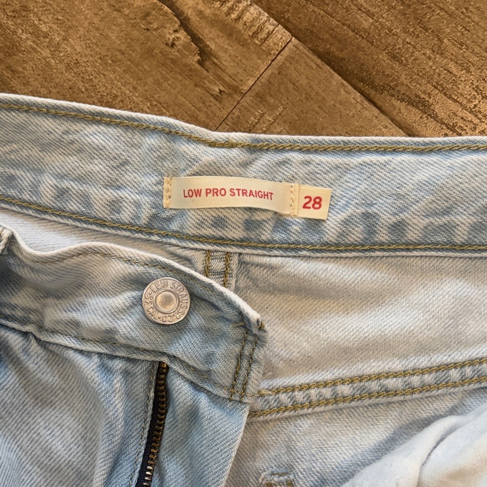 Levi’s Low Pro lightweight jeans - Picture 2 of 7